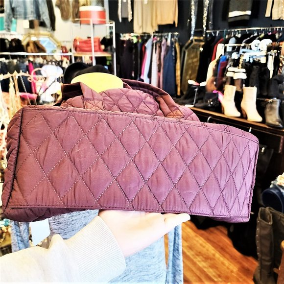 NWT ULTA Mulberry Purple Packable Puffer Duffle Bag - Picture 11 of 11
